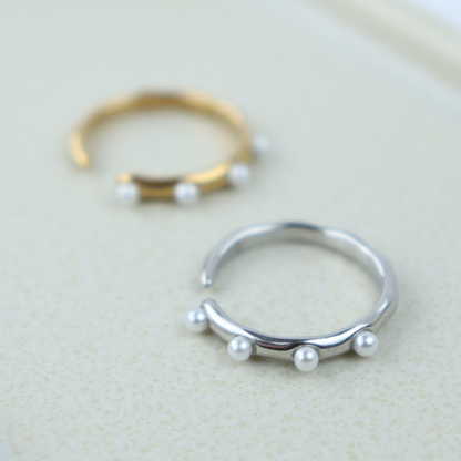 Pearly Ring